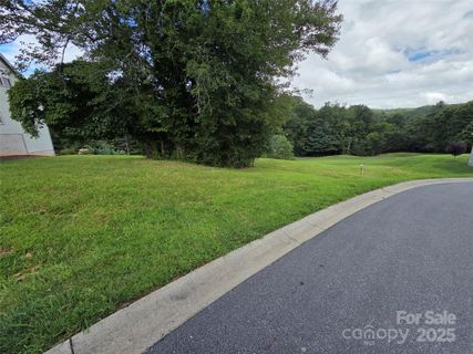 156 Triple Fairways Drive