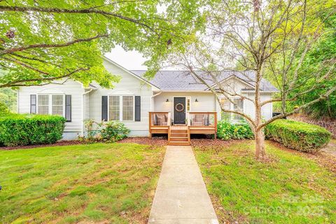 215 Green Meadow Lane