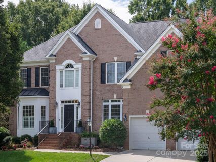 19112 Glouster Court