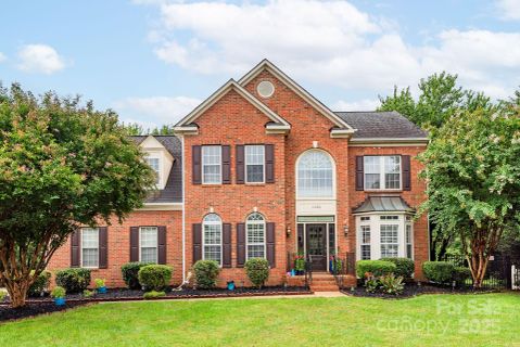11626 Scottish Kilt Court sold home in Mitchell Glen, Charlotte, NC