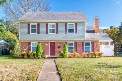 5111 Coronado Drive active home in Coventry Woods, Charlotte, NC