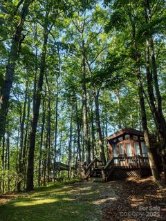 128 Overlook Drive sold home in Bear Den Acres, Spruce Pine, NC