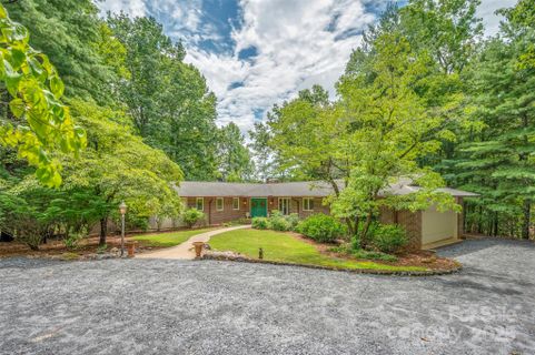 106 Blue Bird Lane sold home in Red Fox, Tryon, NC