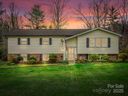 1286 Glenheath Drive sold home in Hendersonville, SC