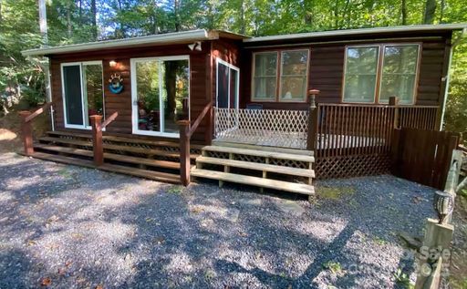 292 Bear Cub Drive sold home in Bear Den Acres, Spruce Pine, NC