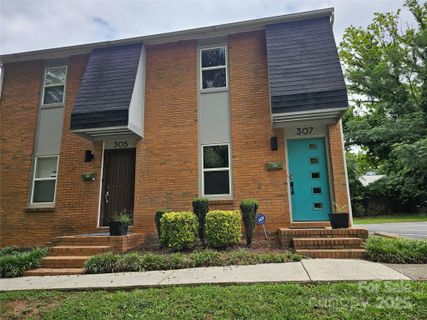 307 French Street