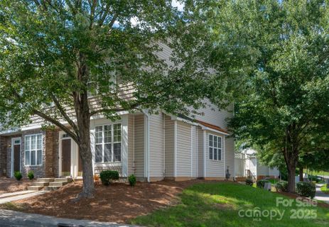 575 Goldstaff Lane sold home in Kings Creek, Charlotte, NC