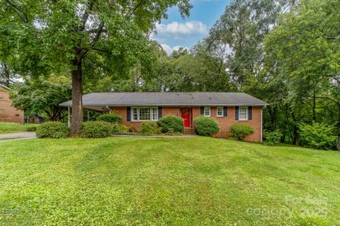 123 Forest Drive sold home in Hall Park, Belmont, NC