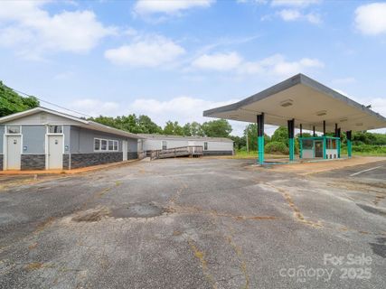 1168 W Main Street