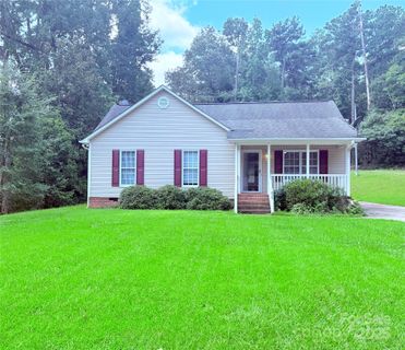 517 N Pine Lane