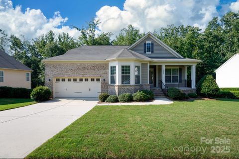 12809 Hunting Birds Lane sold home in Creekshire Estates, Charlotte, NC