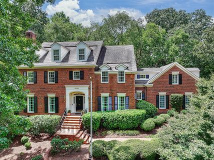 6820 Aronomink Drive sold home in Quail Hollow, Charlotte, NC