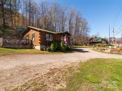 1369 Soco Road