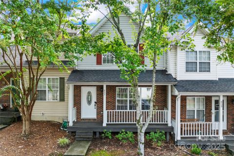 637 Mountainwater Drive sold home in Glenwater, Charlotte, NC