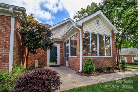 8311 Olde Troon Drive sold home in Troon At Ballantyne, Charlotte, NC