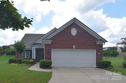 1008 Magpie Court