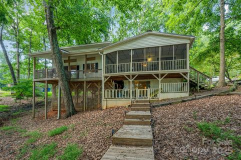 494 Deerfield Road active home in Tillery Park, Mount Gilead, NC