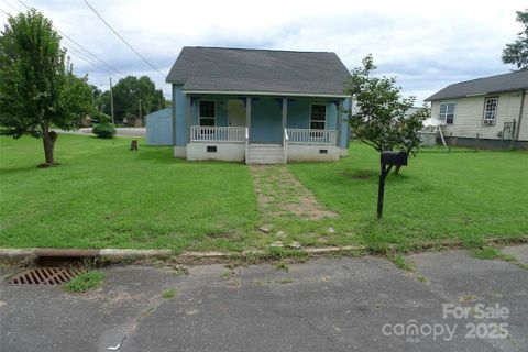 816 Olympia Street