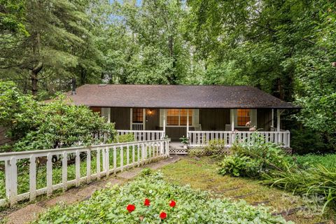 3 Shadywood Circle sold home in Sunset Ridge, Asheville, NC