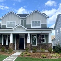 10936 Dogwood Lane