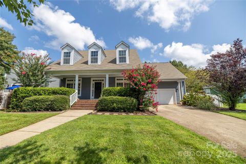 15712 Trenton Place Road sold home in Birkdale Village, Huntersville, NC