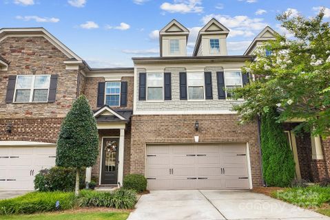 10718 Campbell Commons Way sold home in Central Park, Charlotte, NC