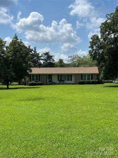 3199 Hilton Road