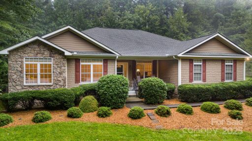 133 Timber Creek Road sold home in Timber Creek, Hendersonville, NC