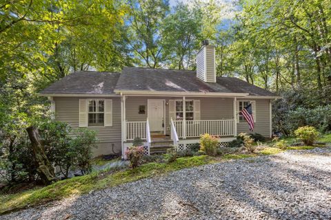 285 Holly Forest Court sold home in Holly Forest, Sapphire, NC