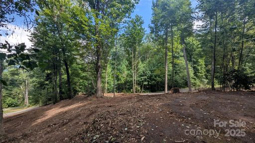 00 Apple Tree Court sold home in Chestnut Walk, Waynesville, NC