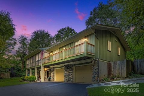 3017 Chestnut Tree Road