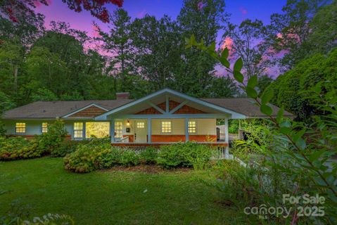 227 S Laurel Circle Drive sold home in Lakewood Park, Black Mountain, NC