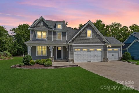 134 Country Lake Drive sold home in Creek Stone, Mooresville, NC