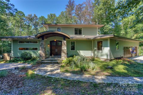 140 Burnell Place