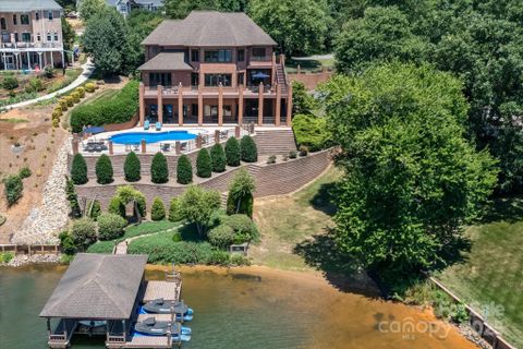 368 Players Ridge Road