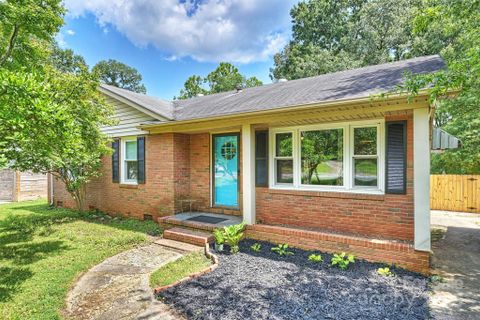 3912 Litchfield Road
