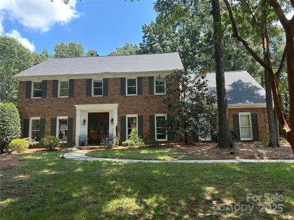 914 Mangionne Drive sold home in Mallory Manor, Matthews, NC