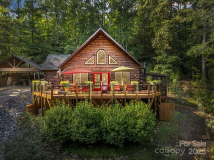 131 Blue Gill Drive sold home in Riverbend, Lake Lure, NC