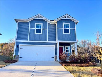 402 Luna Lane