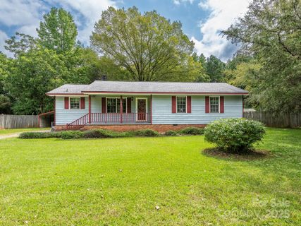 2321 Green Peach Road sold home in Green Peach Orchard, Lancaster, SC