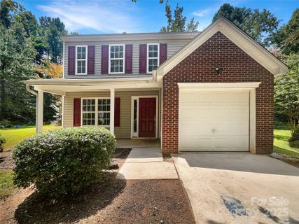 5204 Grass Ridge Drive sold home in Grass Meadows, Charlotte, NC