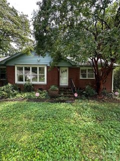 5306 Wales Street sold home in Royal Oaks, Charlotte, NC