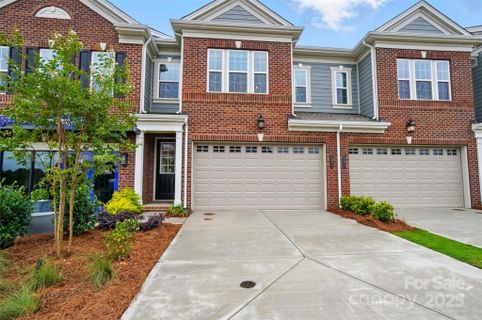 12060 Lavinia Lane sold home in Townes At Wade Ardrey, Charlotte, NC