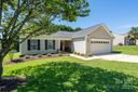 157 Brookstone Drive sold home in Mount Holly, SC