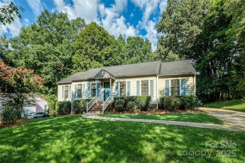 6010 Rexwood Place sold home in Spring Valley, Charlotte, NC