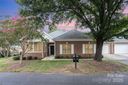 11431 Olde Turnbury Court sold home in Charlotte, SC