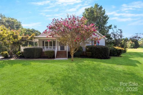 1419 Dove Landing Road sold home in Gray Dove Landing, York, SC