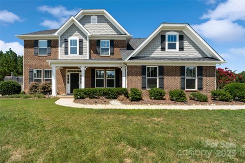 1993 Outer Cove Lane sold home in Palm Tree Cove II, York, SC