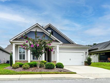527 Summerfield Place sold home in Orchards Of Flat Rock, Flat Rock, NC