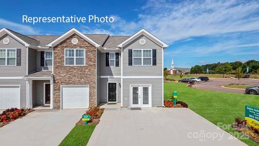1322 Equestrian Lane